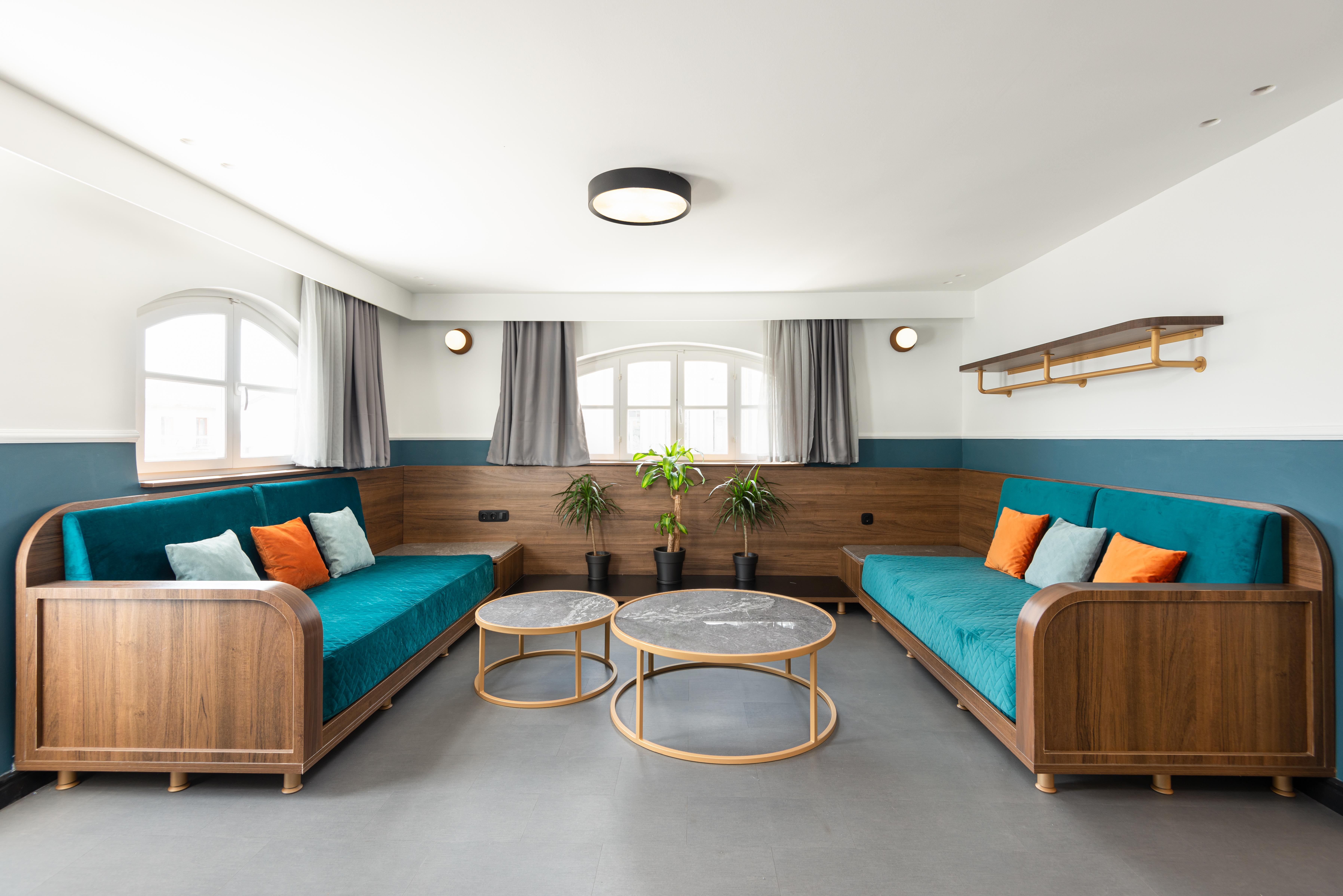 Colors Urban Hotel Солун Екстериор снимка
