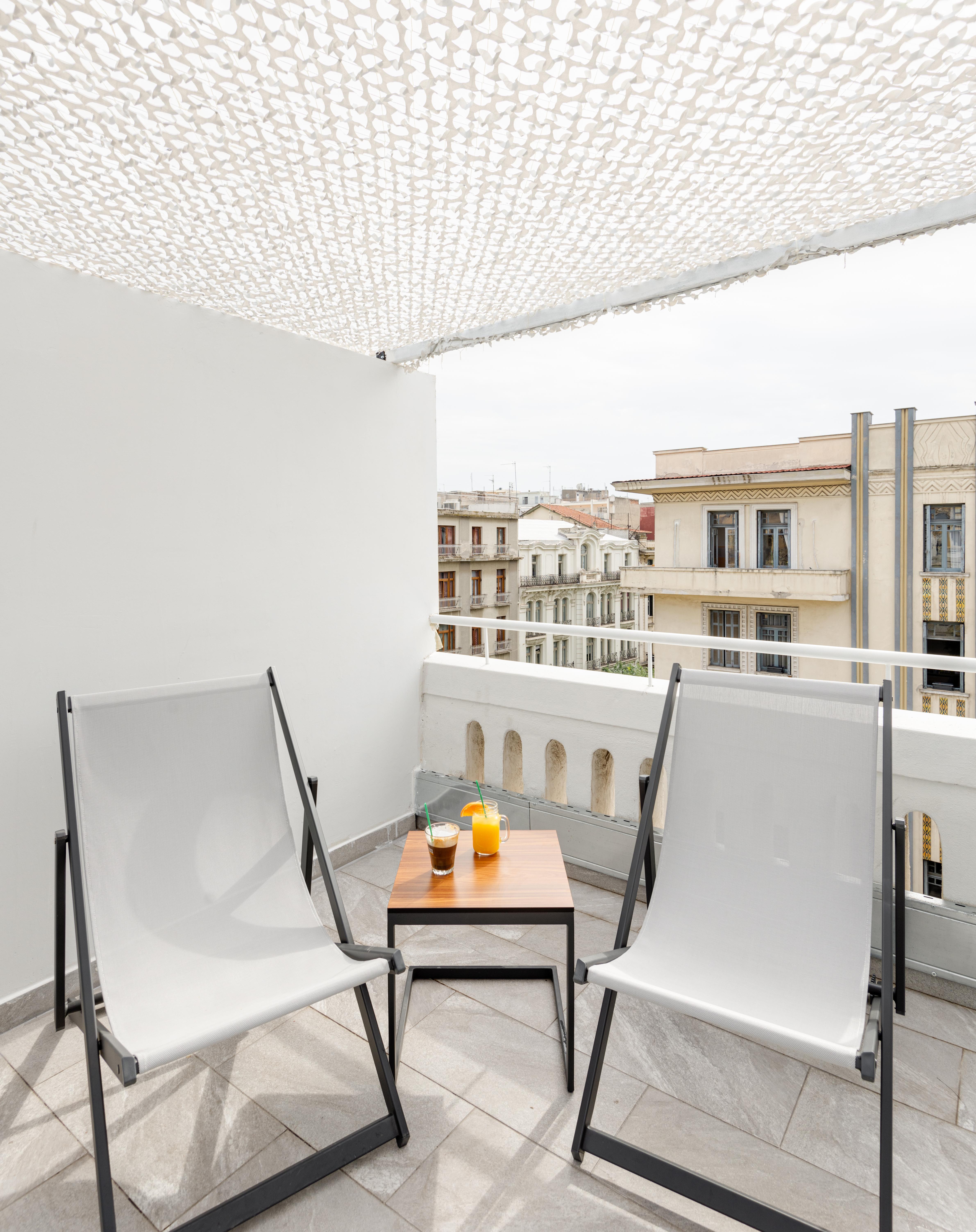 Colors Urban Hotel Солун Екстериор снимка