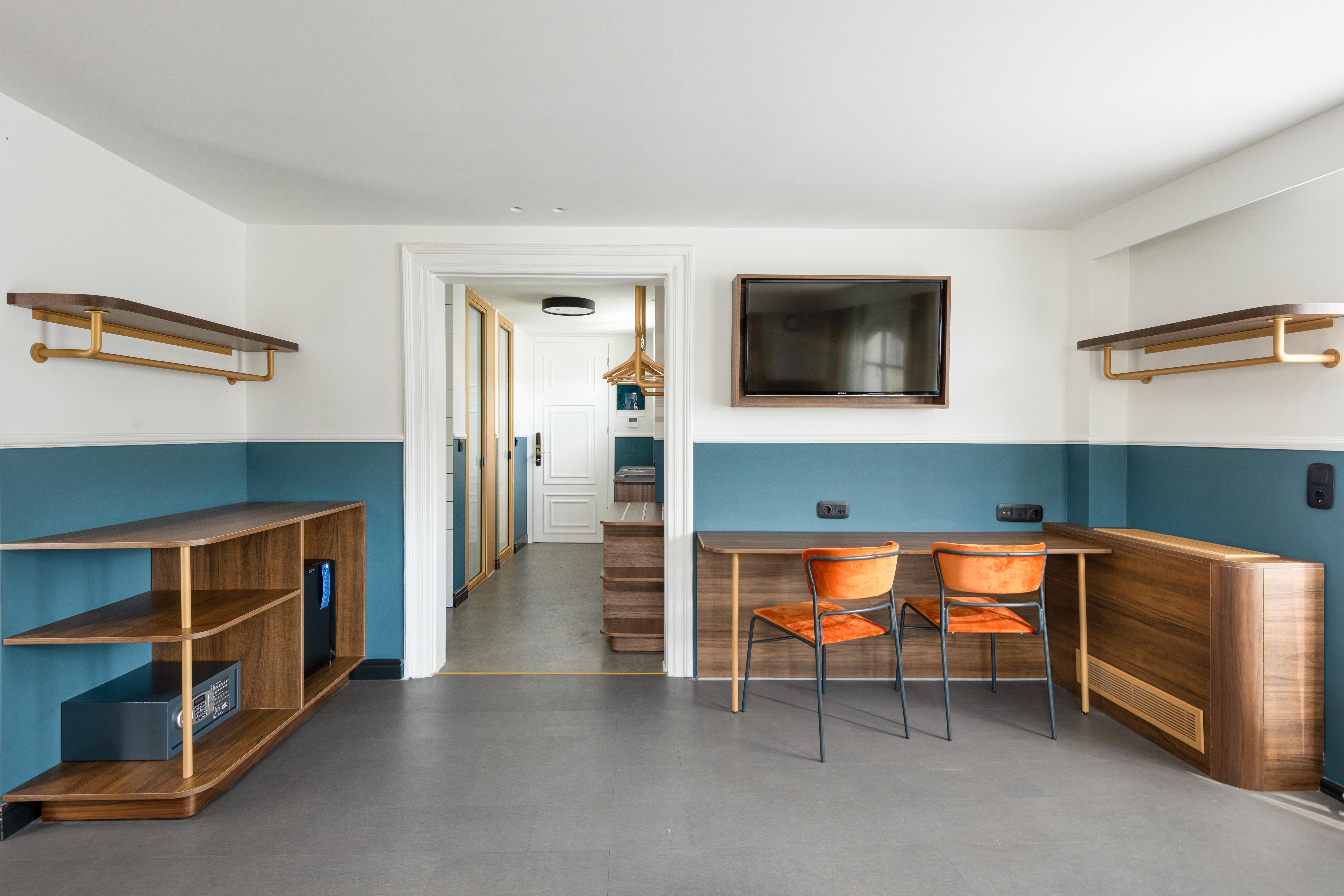 Colors Urban Hotel Солун Екстериор снимка
