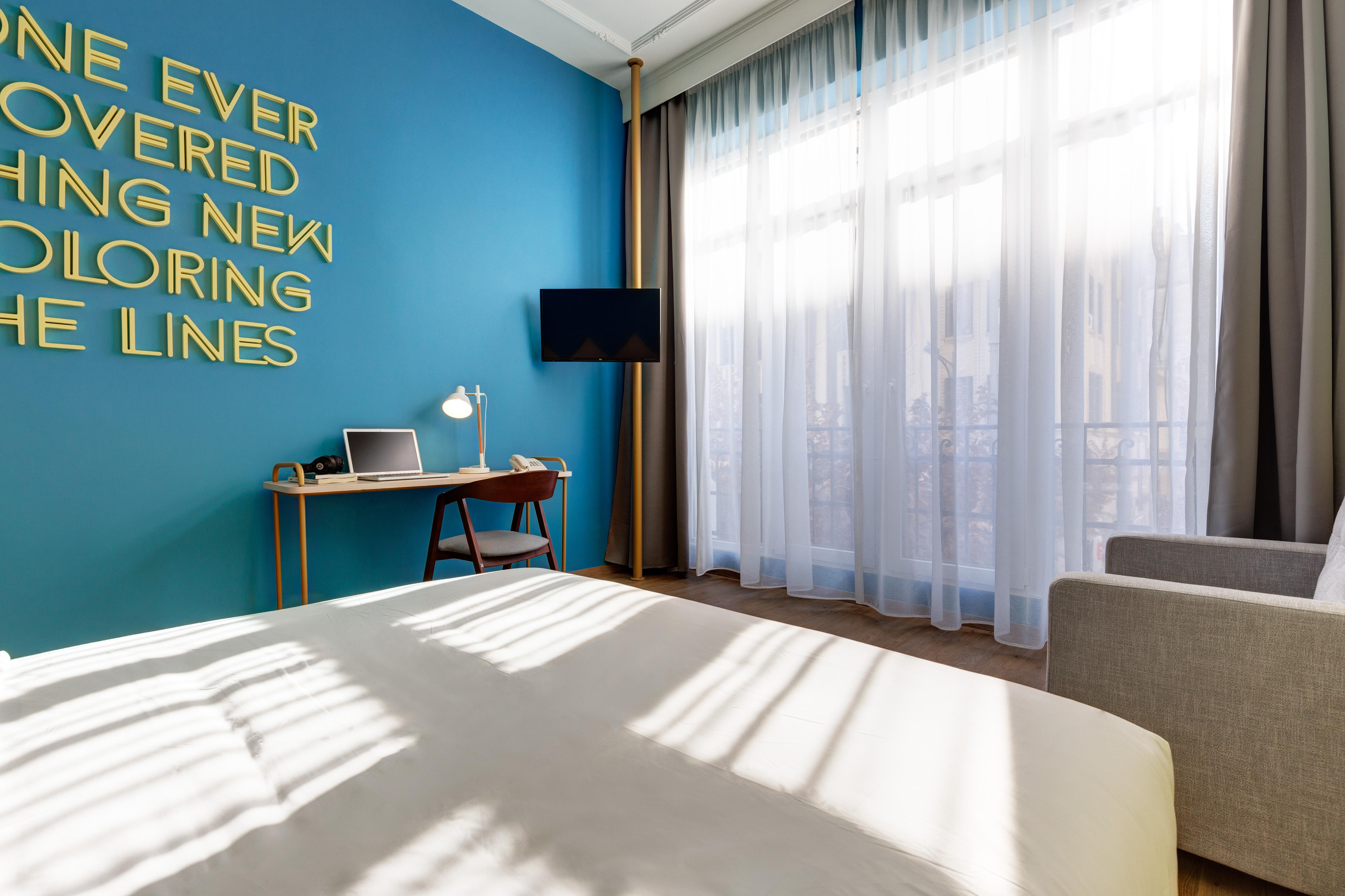 Colors Urban Hotel Солун Екстериор снимка