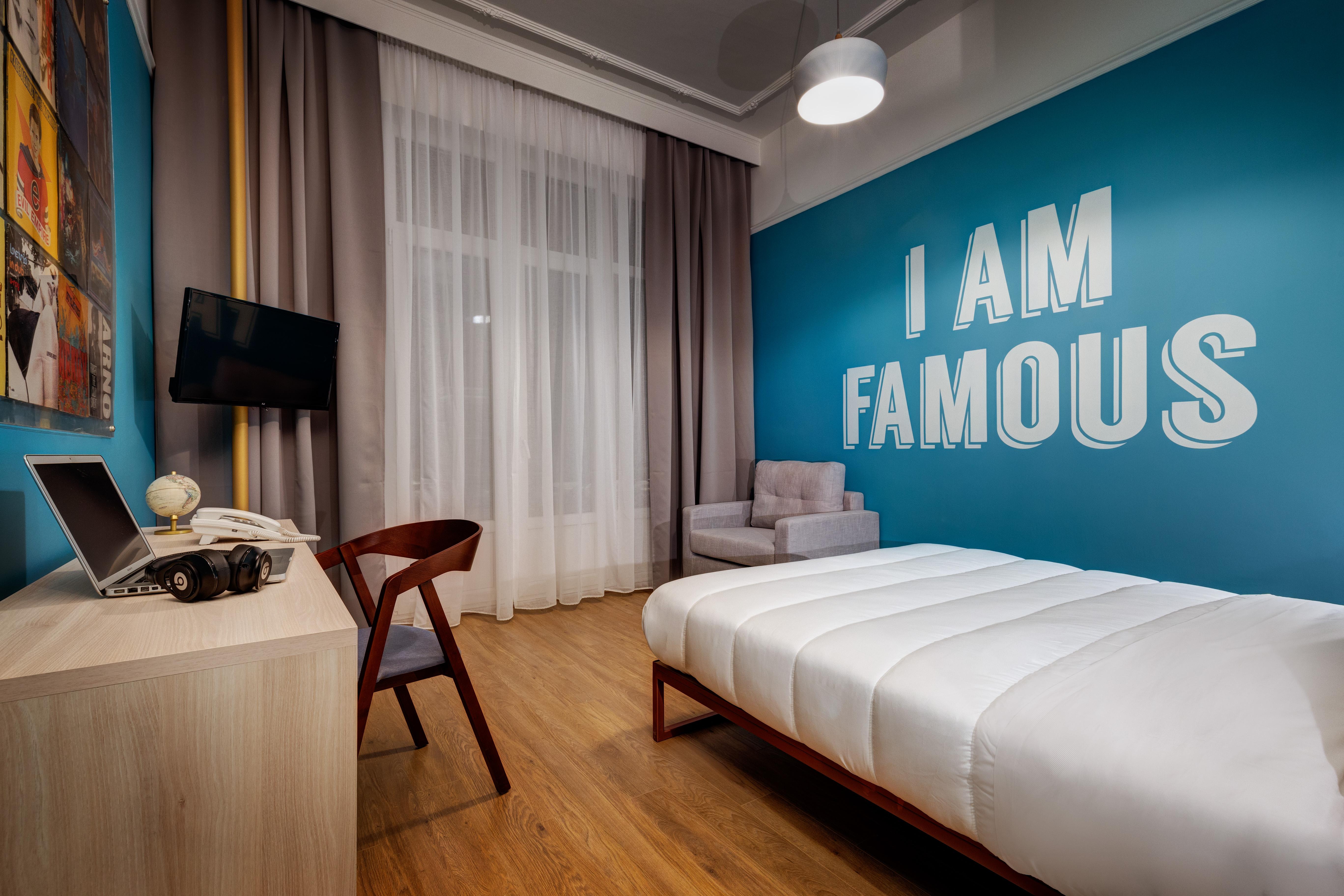 Colors Urban Hotel Солун Екстериор снимка