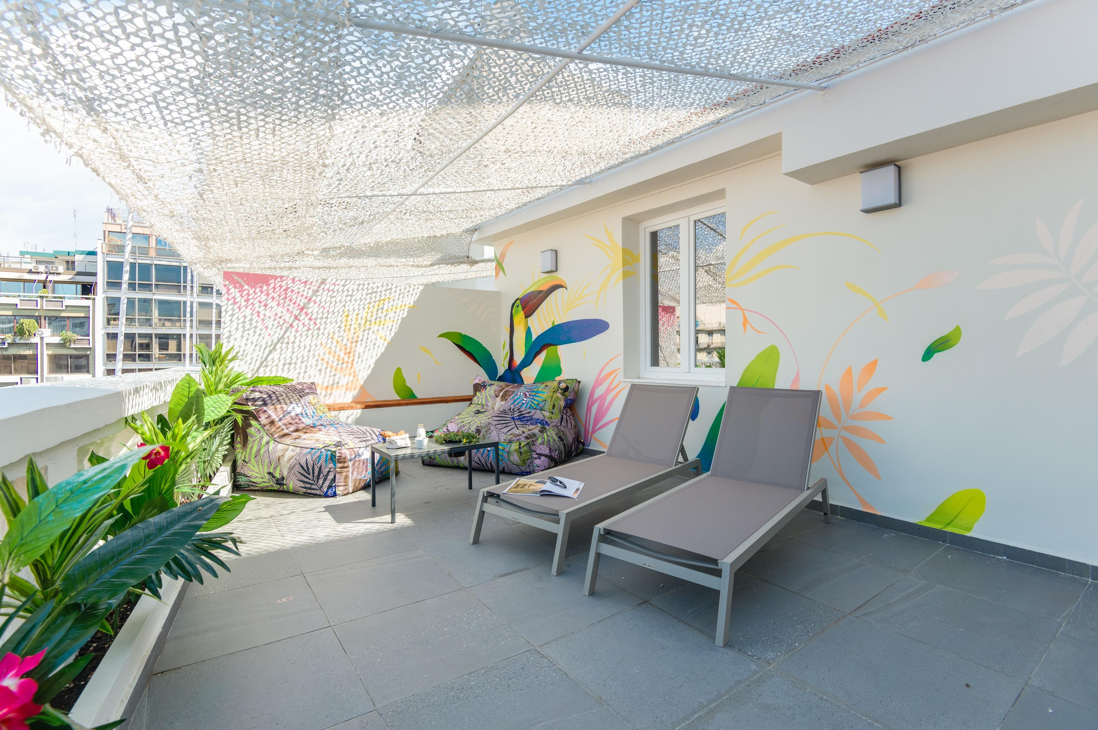 Colors Urban Hotel Солун Екстериор снимка