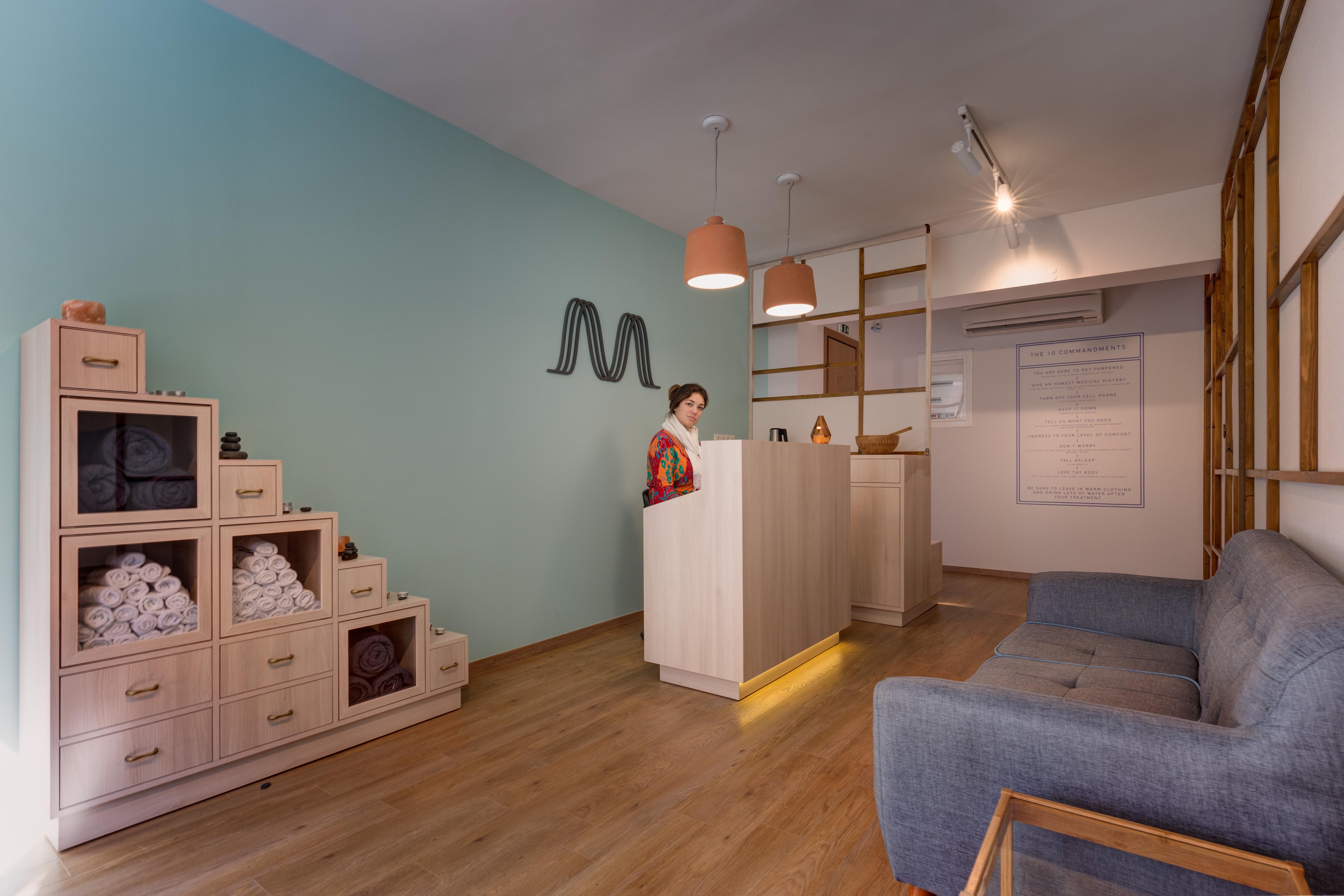 Colors Urban Hotel Солун Екстериор снимка